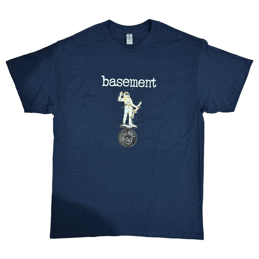 BASEMENT - Astronaut